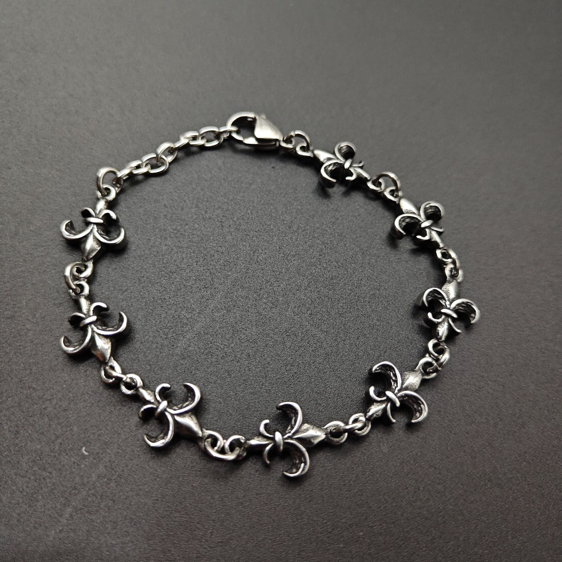 Chrome Hearts retro silver-toned fleur-de-lis link bracelet